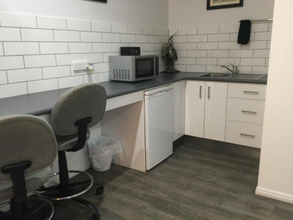 Ayrline Motel Dış mekan fotoğraf